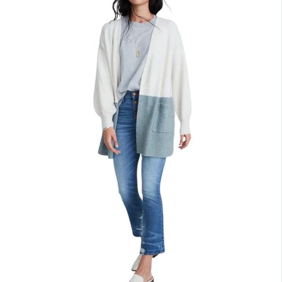 Madewell Edgewater Bubble-Sleeve Cardigan Sweater in Color block casual neutral - Picture 1 of 11